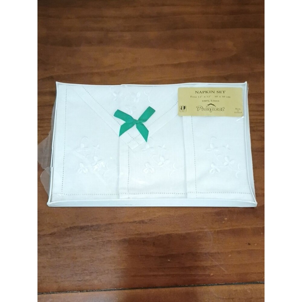 Prospect Irish Linen Napkins, Set Of 4 - Vintage!